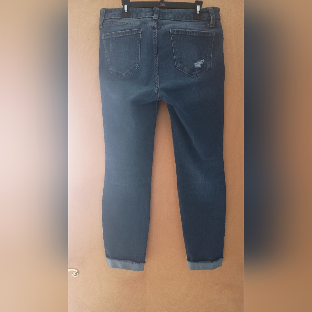 Jeans - Picture 2 of 6